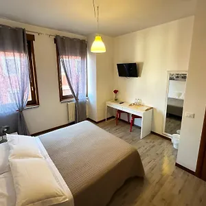 2* Bed & Breakfast Casa Di Lucia